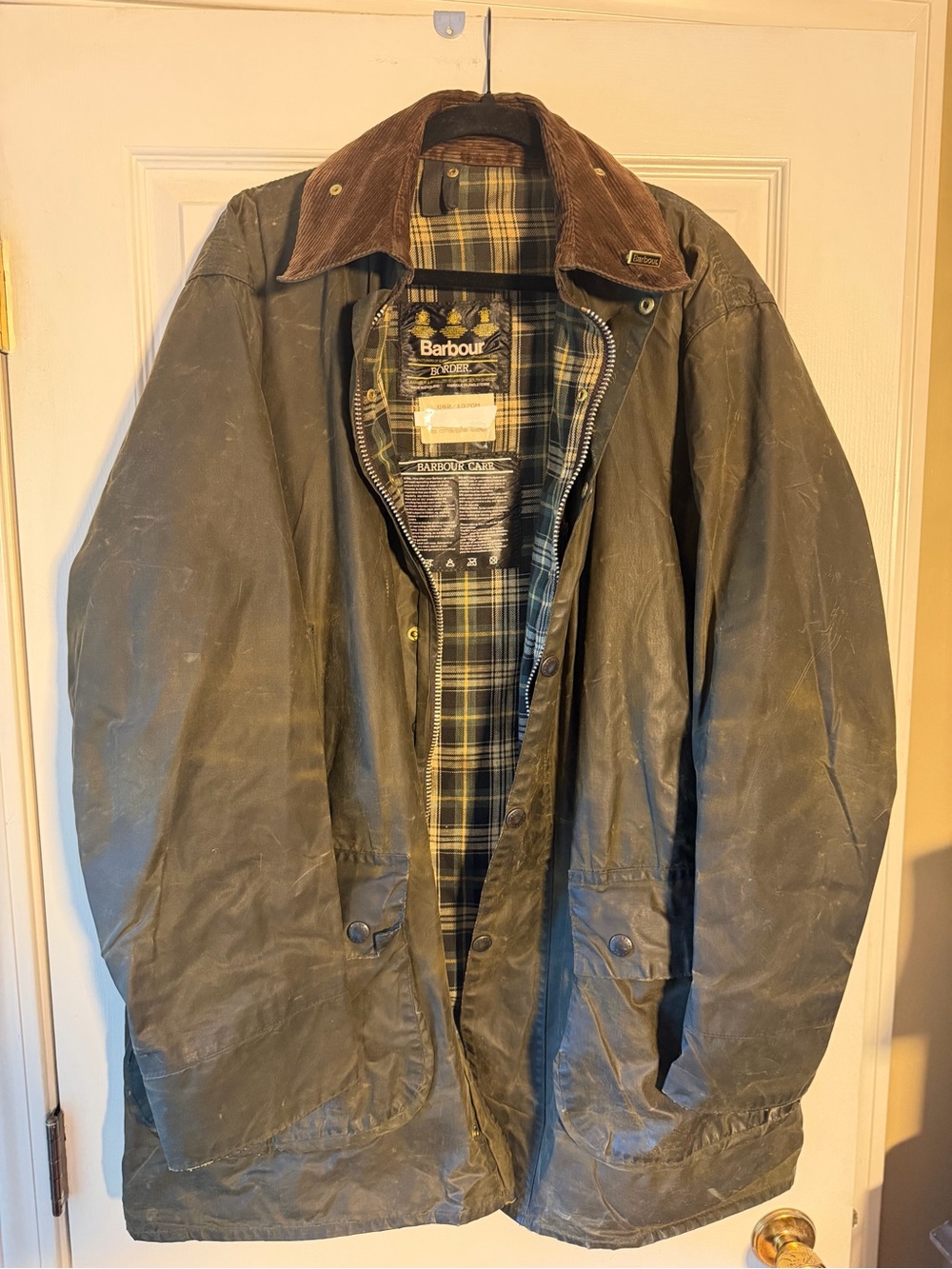 Vintage Barbour Border Waxed Cotton Jacket C42 ( large)Green 3 Warrant Made in U